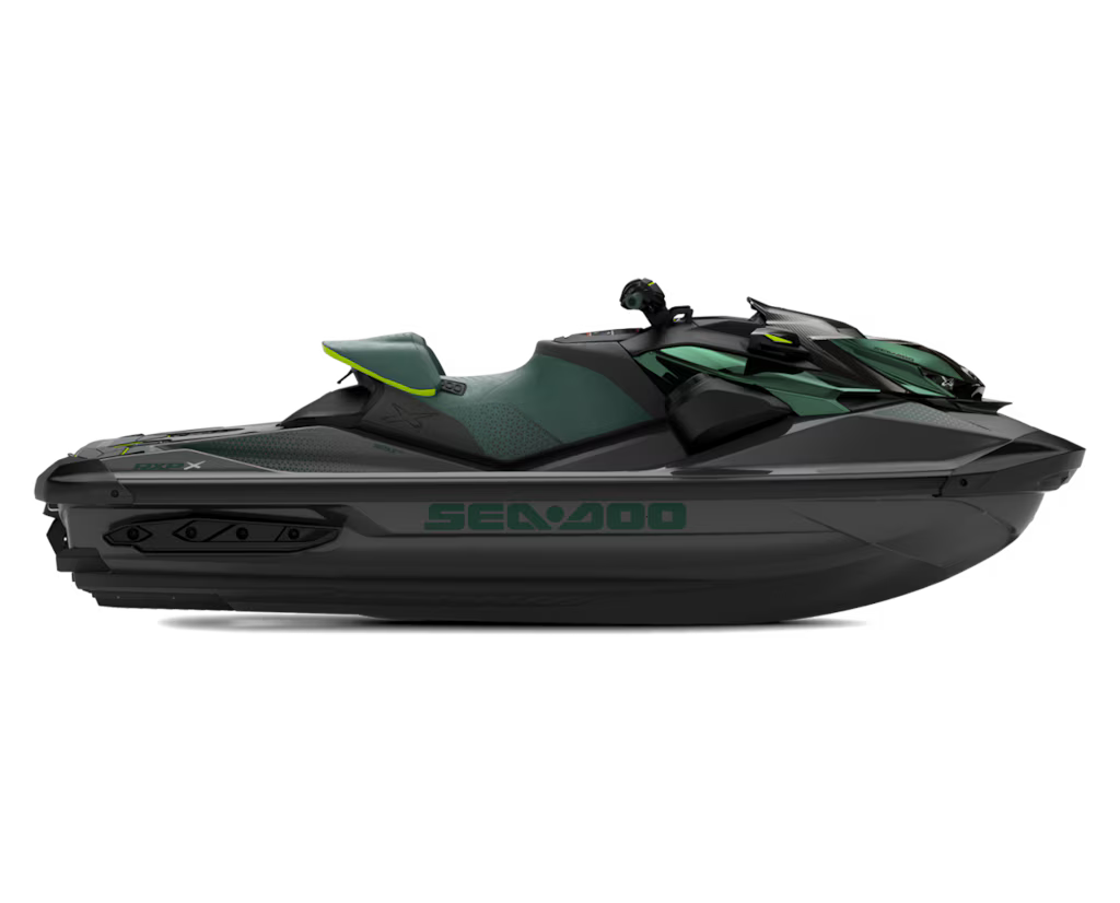 sea-my23-rxp-x-apex-ss-300-racing-green-00021pa00-studio-rside-na